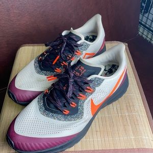 Nike Air Zoom Pegasus 36 Trail Men's Sneakers.